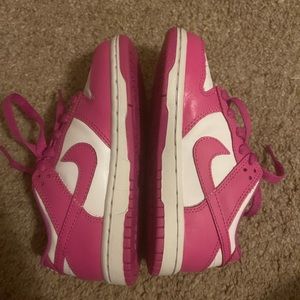 11C Nike Dunk Low Fuchsia